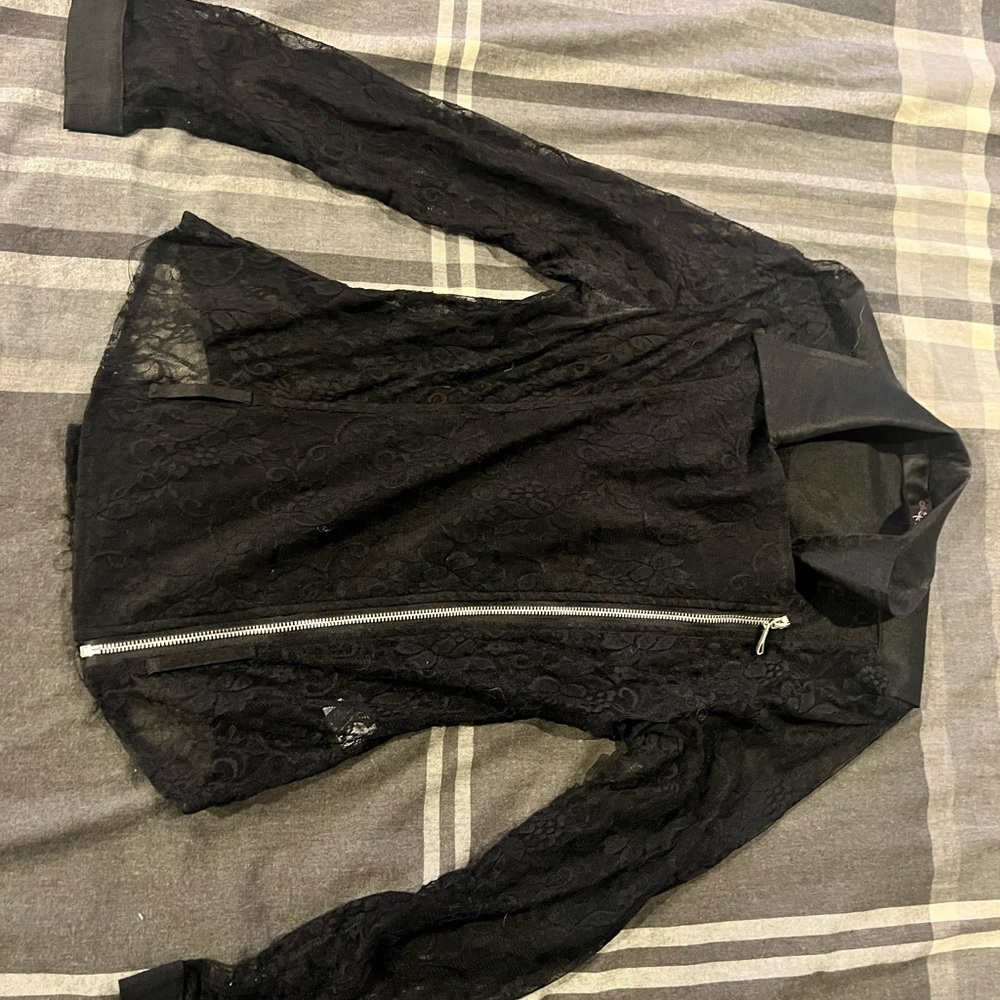 Elegant Black Lace Women's Jacket